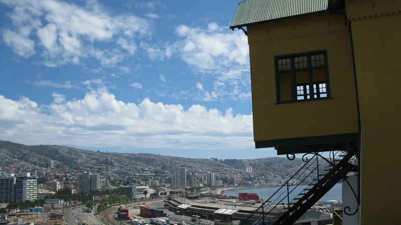 By Lawenai - Own work, CC BY-SA 3.0, https://commons.wikimedia.org/w/index.php?curid=21817567