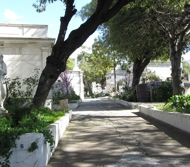 Panteón Hill