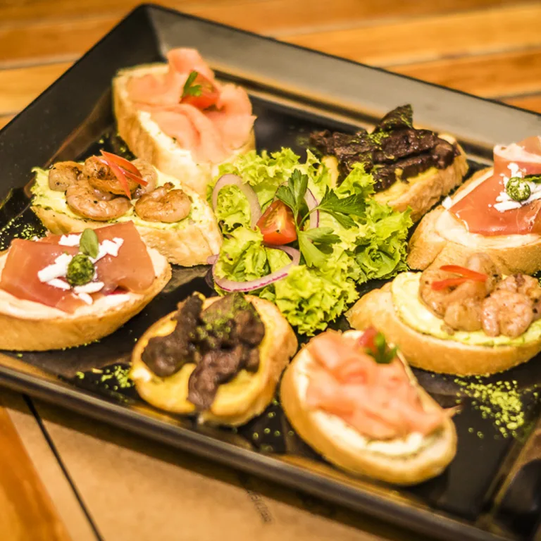 Cinco tentadores restaurantes en Valparaíso