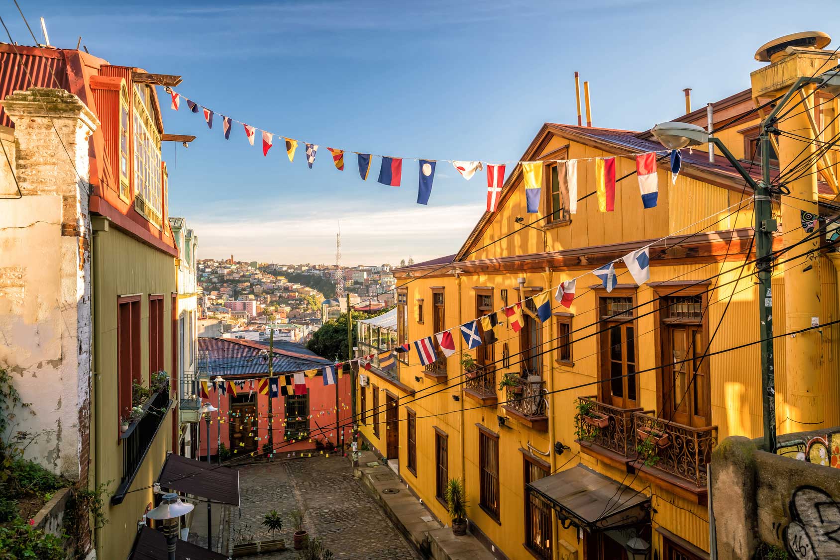 (c) Valparaiso.com